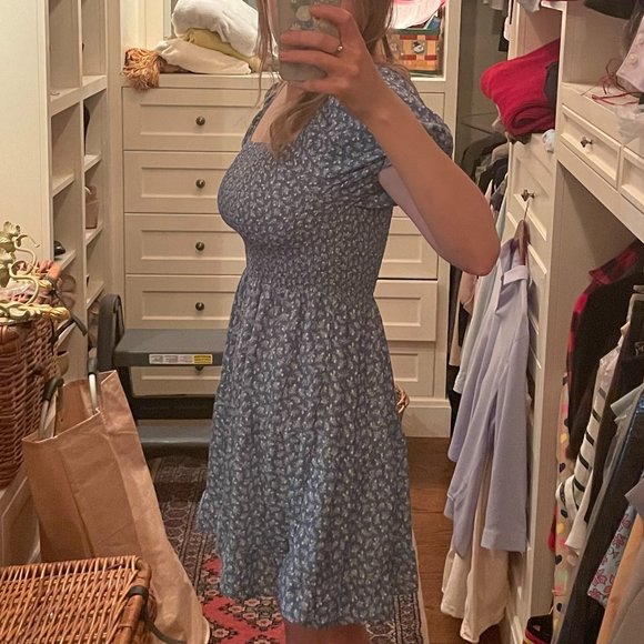 Blue Floral Sundress perfect for summer - Picture 3 of 5